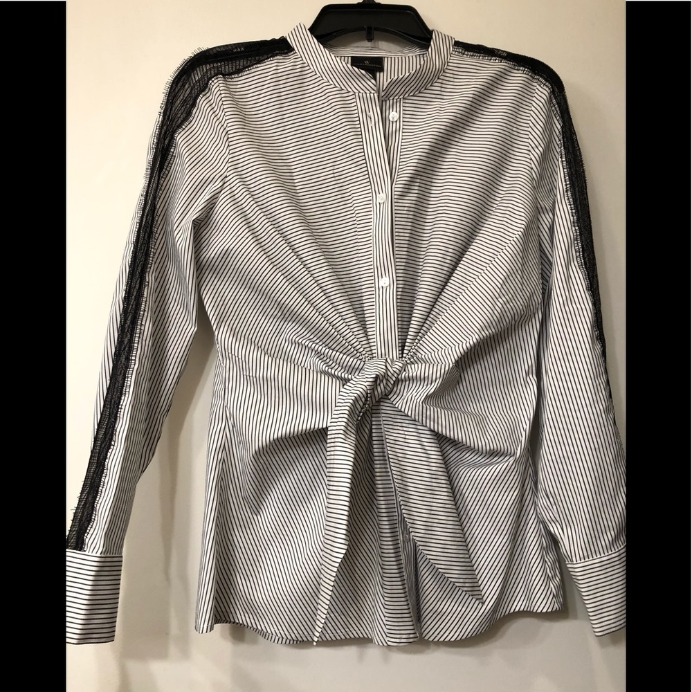 Gorgeous button down w/lace design on sleeves!